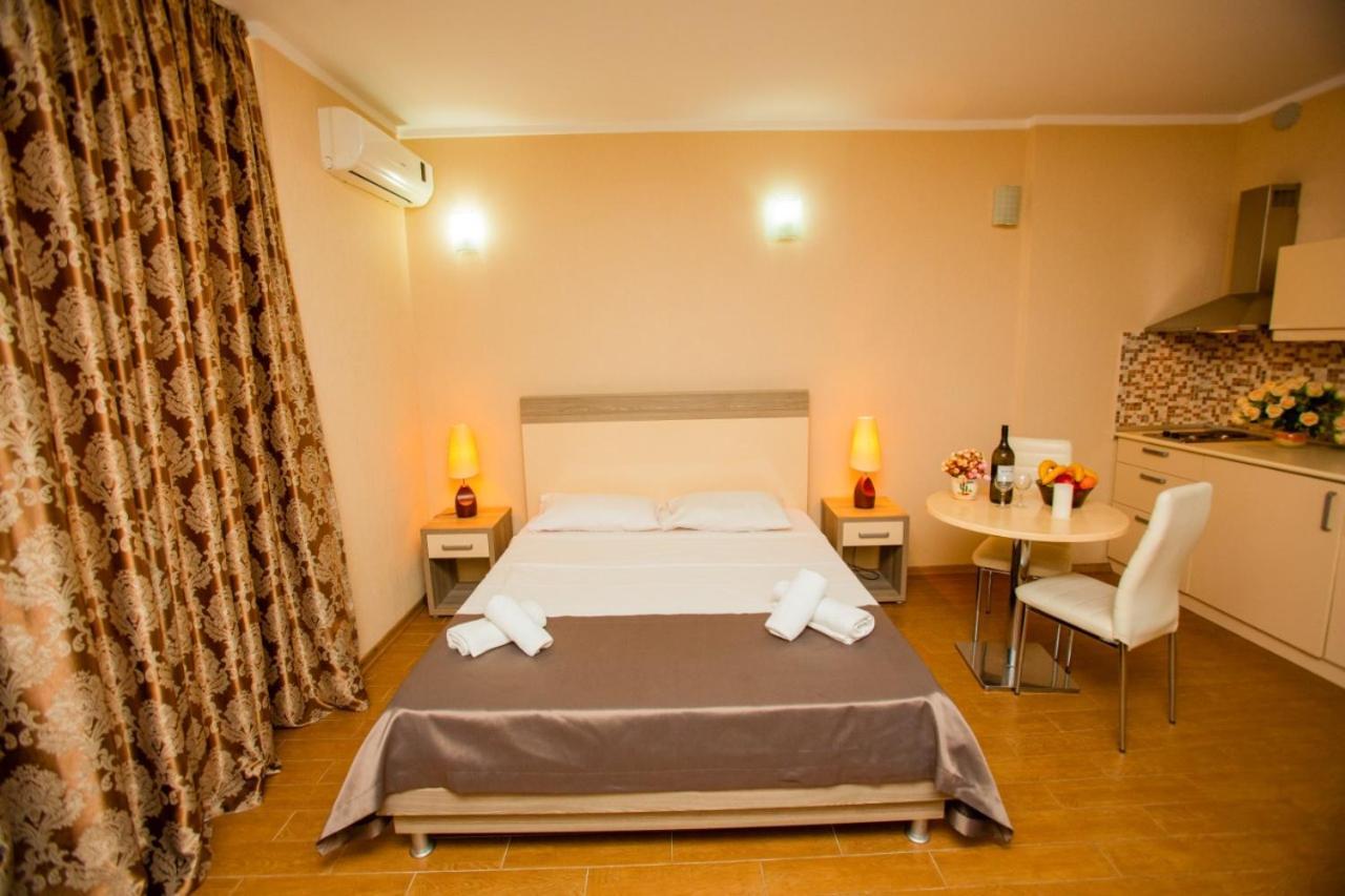 Luxury Apartments Batumi Eksteriør bilde