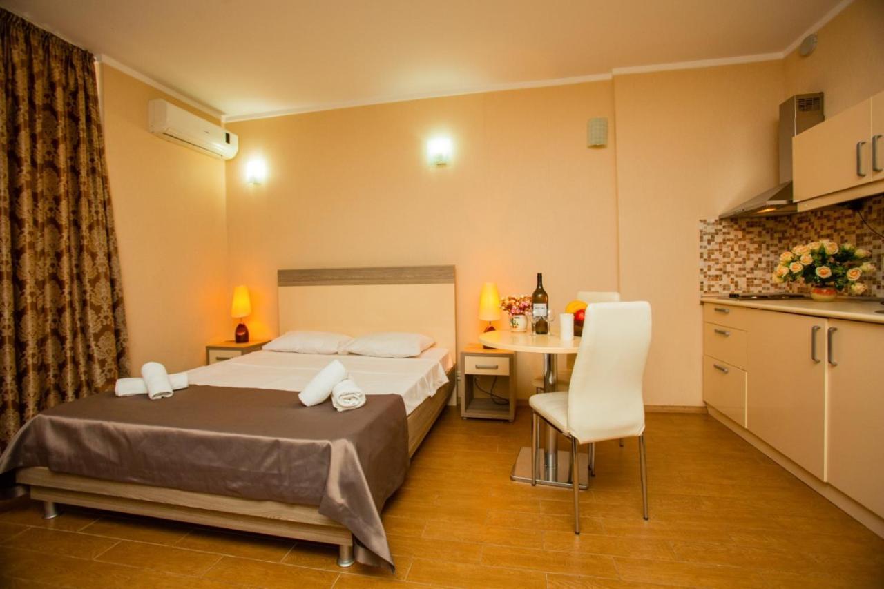 Luxury Apartments Batumi Eksteriør bilde