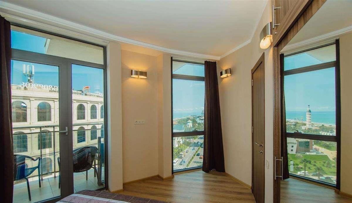 Luxury Apartments Batumi Eksteriør bilde
