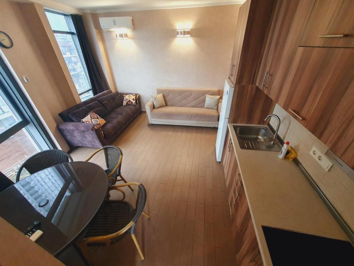 Luxury Apartments Batumi Eksteriør bilde