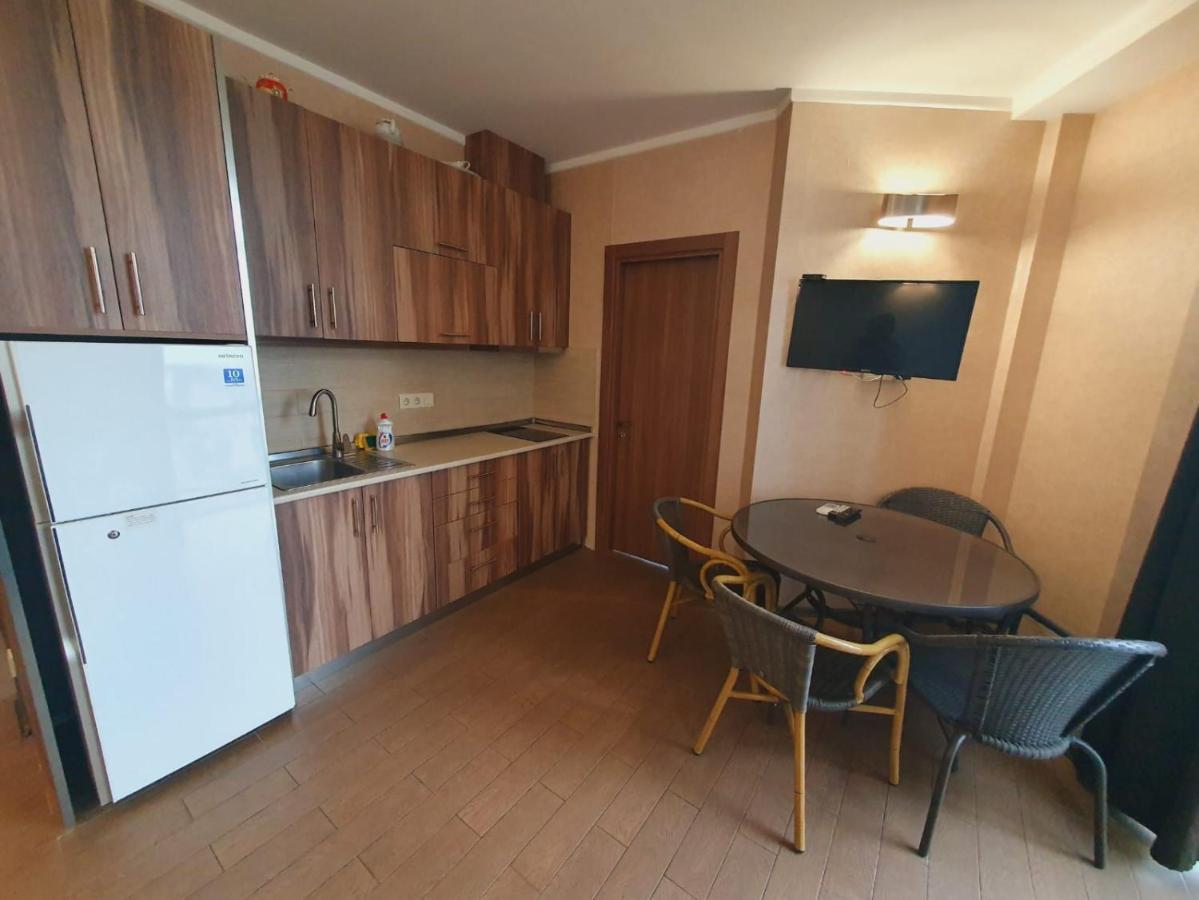 Luxury Apartments Batumi Eksteriør bilde