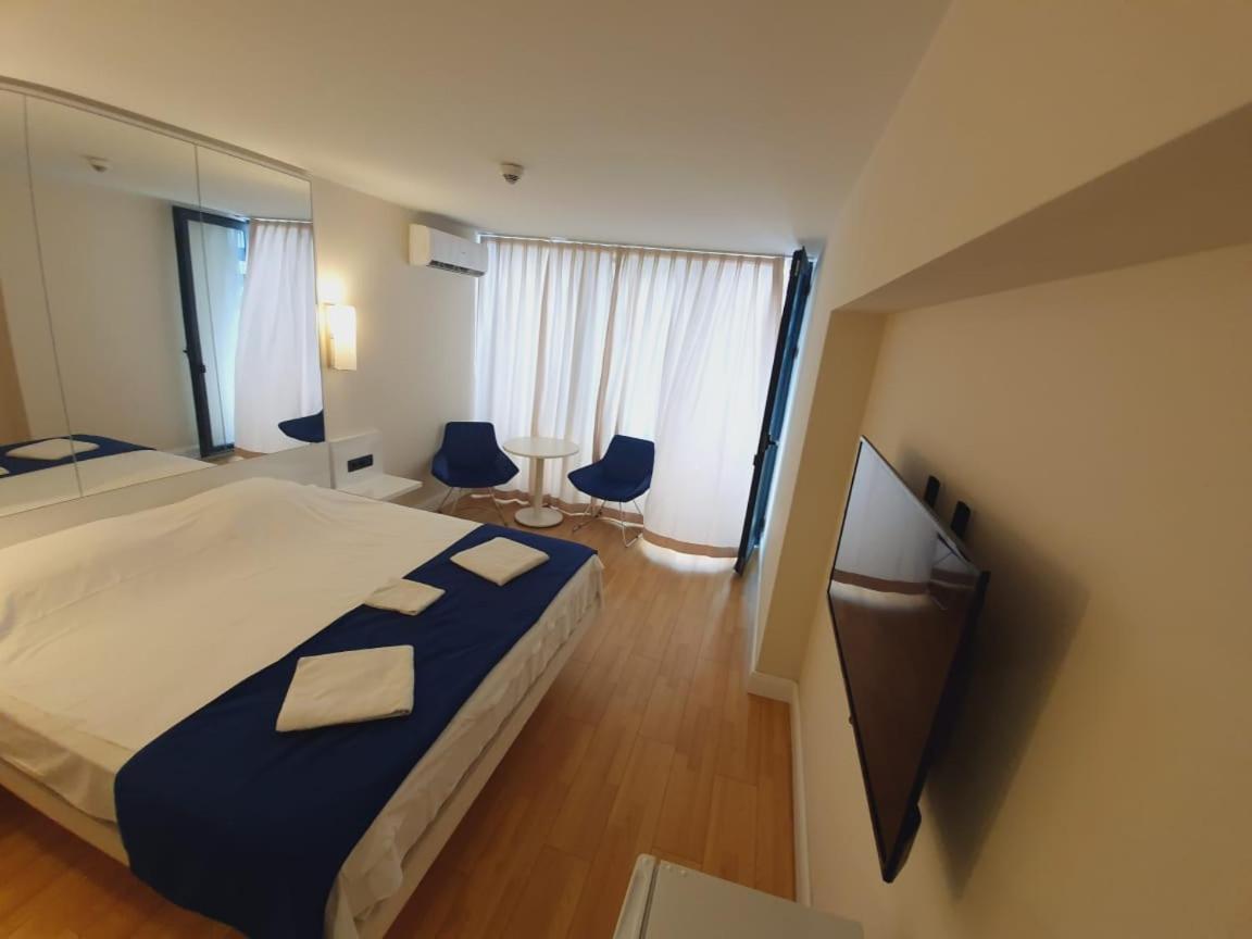 Luxury Apartments Batumi Eksteriør bilde