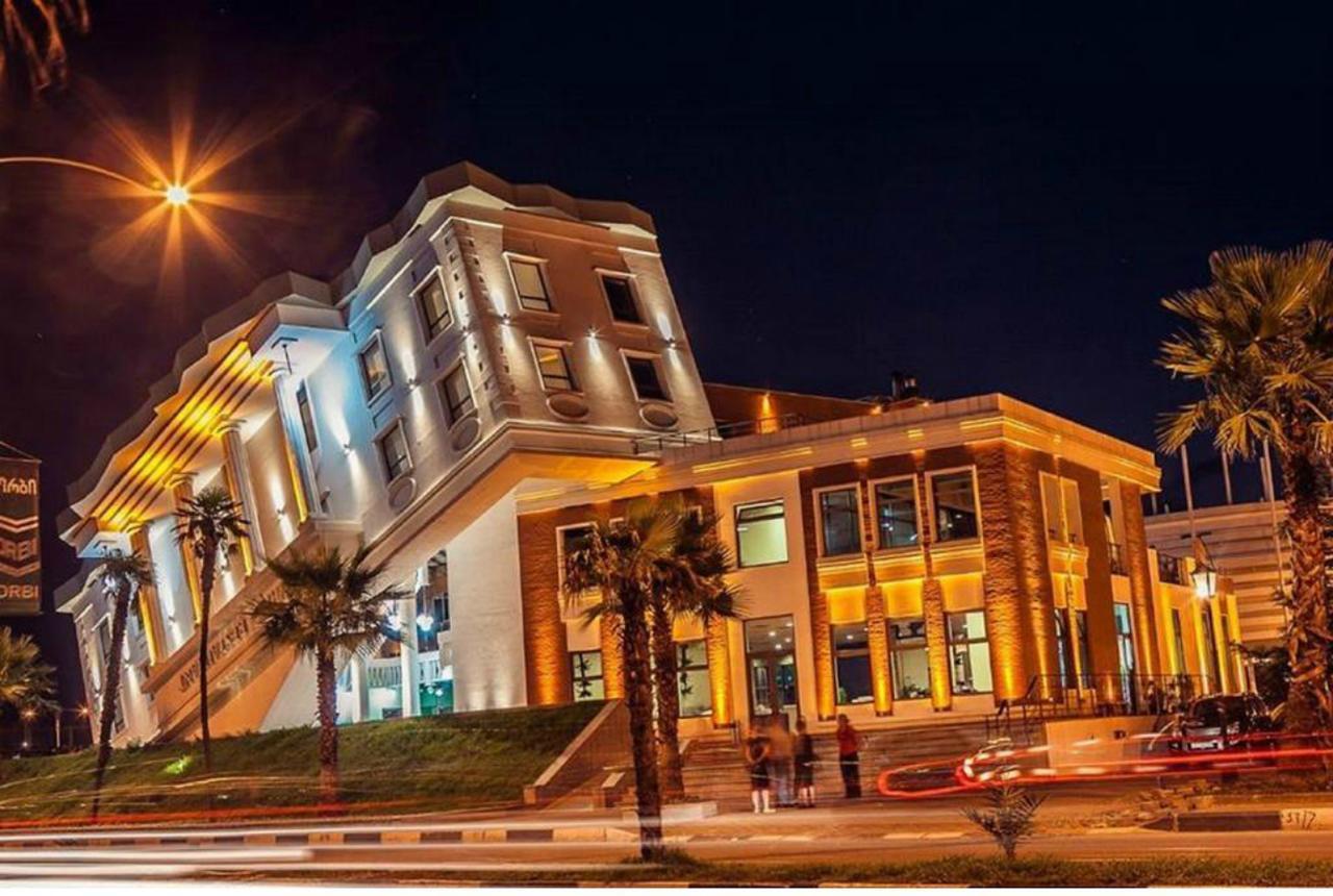 Luxury Apartments Batumi Eksteriør bilde