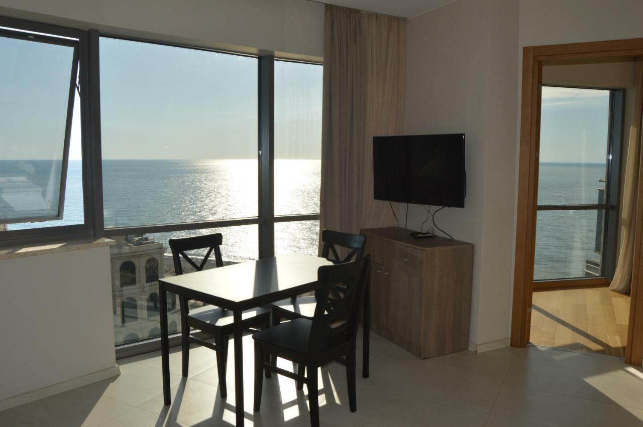 Luxury Apartments Batumi Eksteriør bilde
