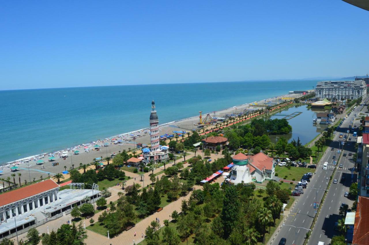 Luxury Apartments Batumi Eksteriør bilde
